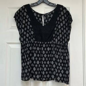 Torrid Diamond Print Gauze Lace Babydoll Top-Size 12